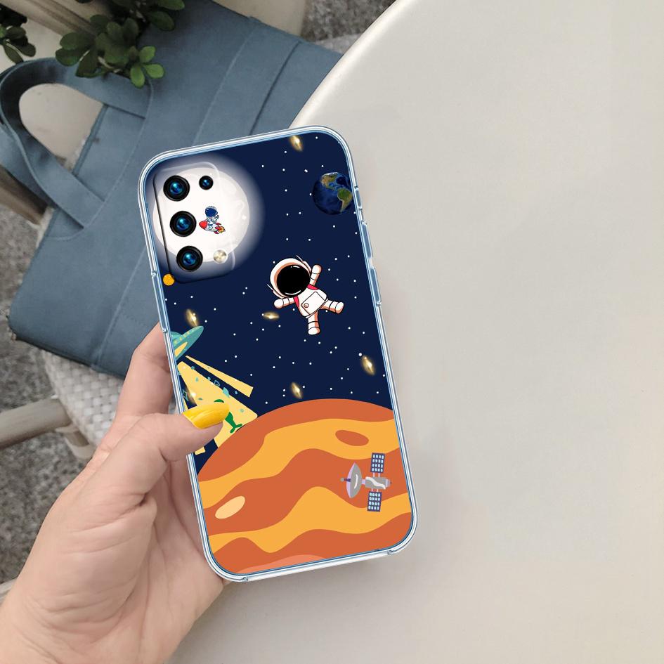 LO12 Astronaut Space Moon Case for Motorola G10 G20 G30 G31 G32 G34 G35 G41 G42 G50 G51 G52 G55 G60 G60S G62 G71 G72 G75