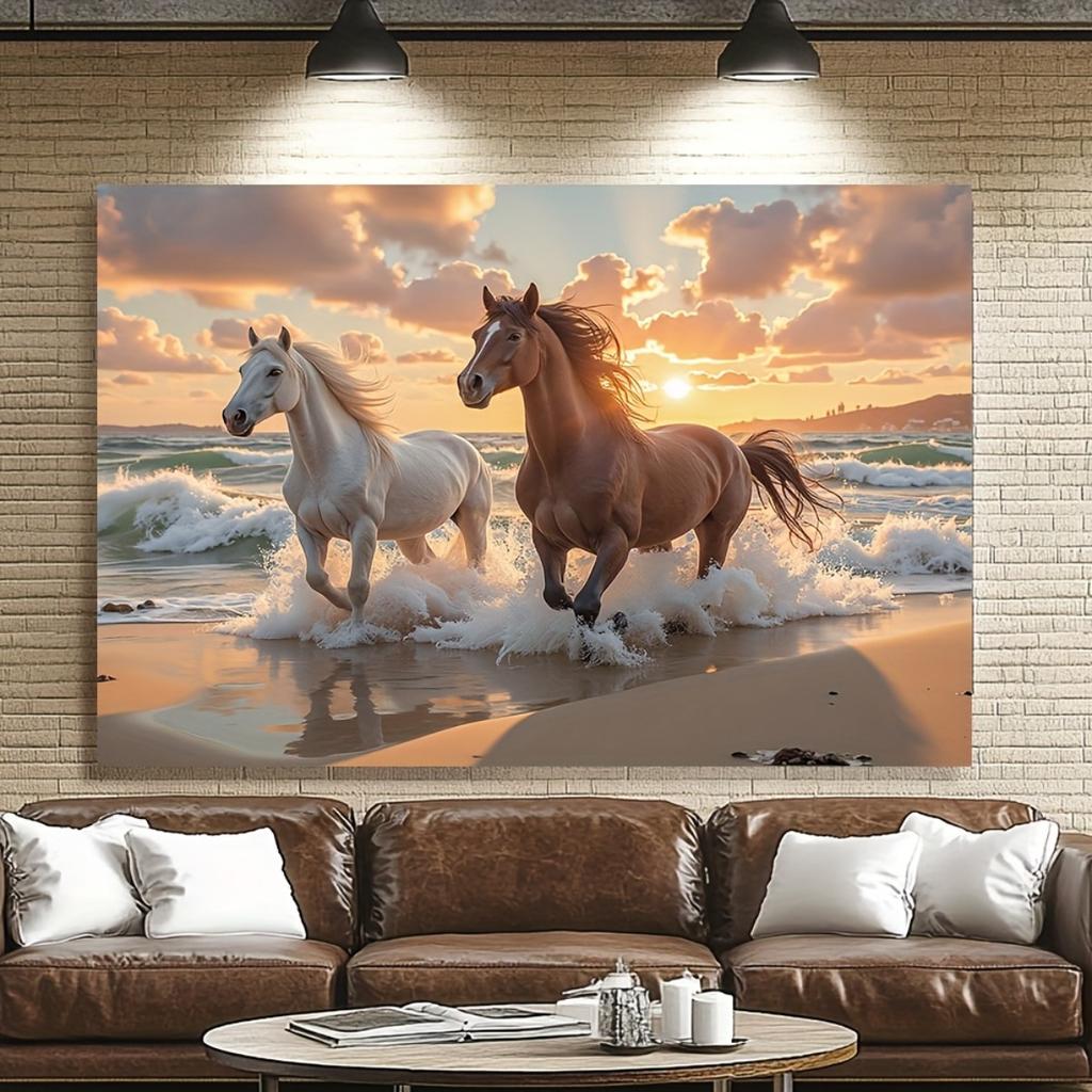 Arazzo da Parete Cavalli a Sunset Beach, Stalloni Bianchi e Marroni che Corrono tra le Onde dell'Oceano, Decorazione per la Casa in Stile Boho per il Soggiorno