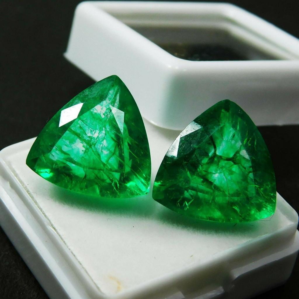 Natural COLOMBIAN Emerald Trillion Cut 17.58 Ct CERTIFIED Green Pair Gemstone