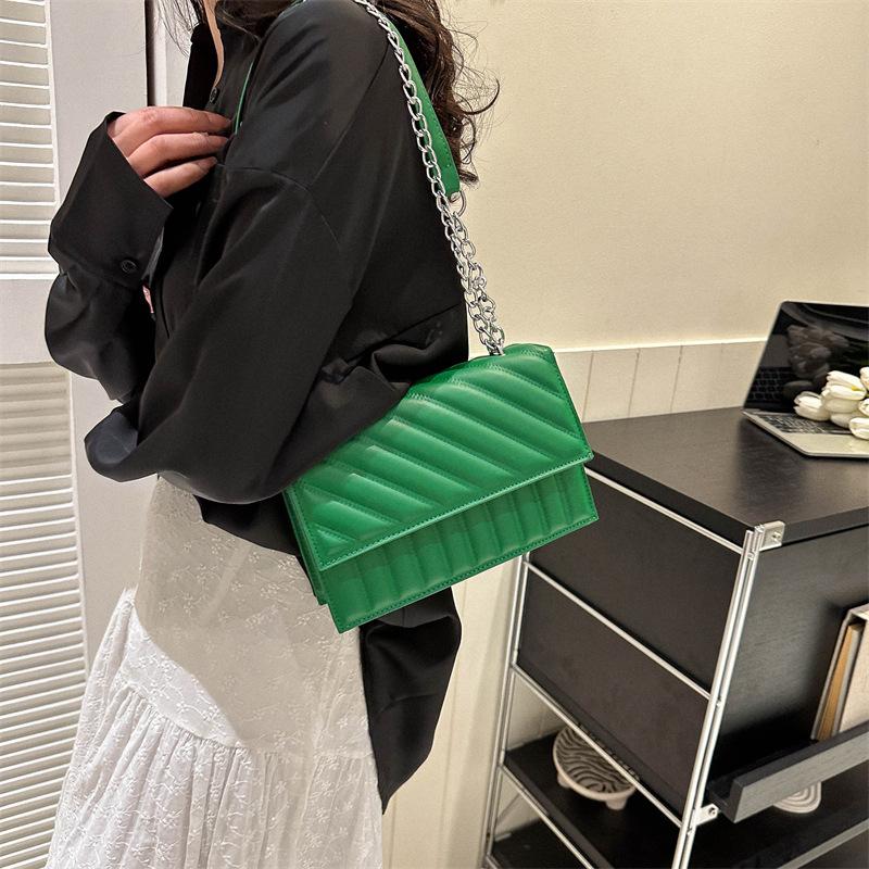 Striped chain bag women's 2025 new retro texture messenger bag trendy solid color fashion embroidery thread shoulder small square bag