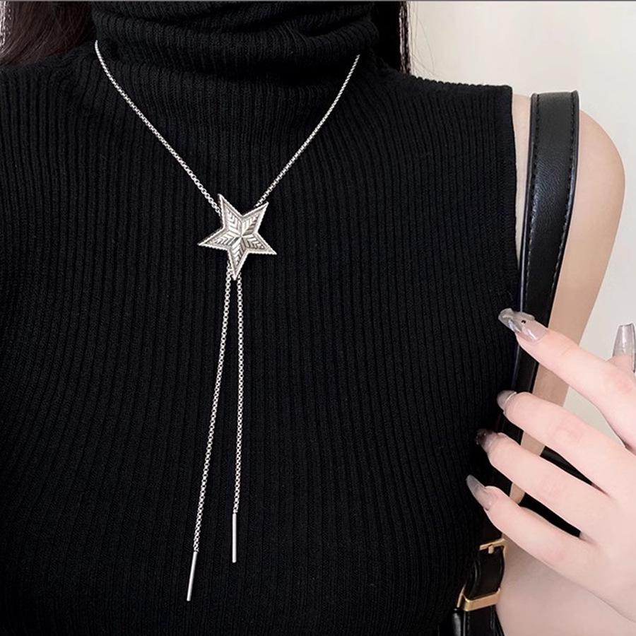Adjustable Luxury Clavicle Necklace - 2025 Trendy Design for Women