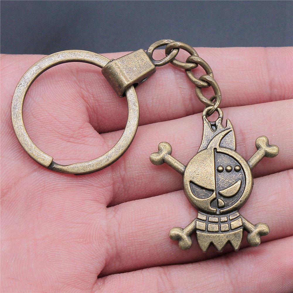 30mm Keychains Bat Cross Skull Vintage Jewelry Supplies QY006