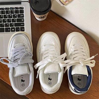 2024 Summer New Ins Retro Hong Kong Style Thick Baseplate Shoes Women's Super Fire Versatile White Shoes Niche Casual Sports Shoes