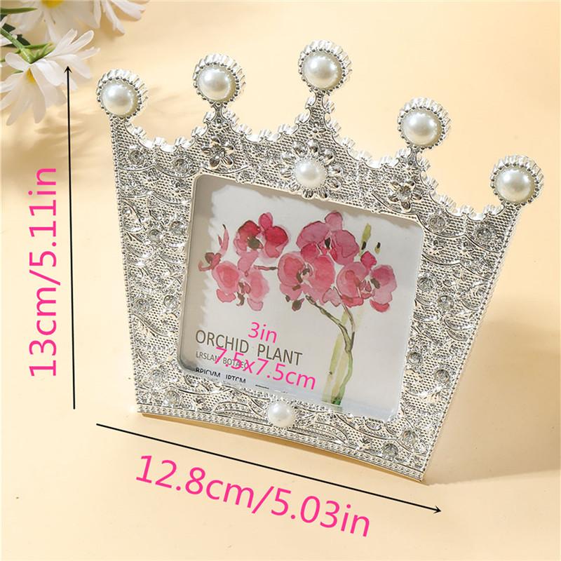 

1 children s photo frame inlaid with imitation pearls and rhinestone crowns for room tabletop Christmas and Halloween decoration