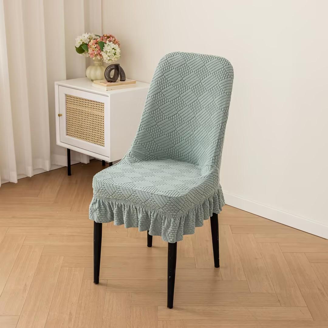 

Изогнутый чехол на стул с юбкой, цельный чехол на спинку, всесезонный универсальный пылезащитный жаккардовый эластичный чехол для обеденного стула Universal серо голубой