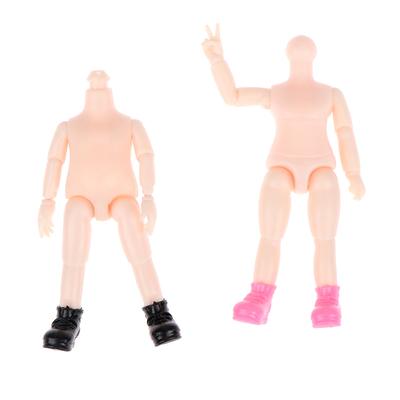 Bonecas e peluches – Acessórios e roupas para bonecas