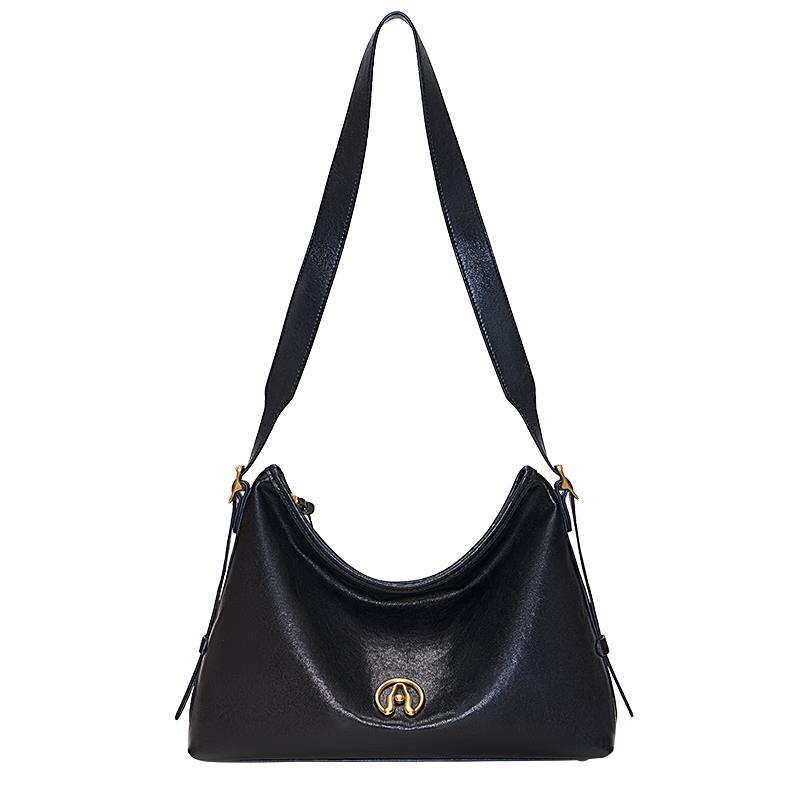 

Hush Puppies Women s Casual Shoulder Bag Medium