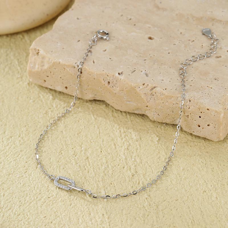 

Браслет из стерлингового серебра 925 пробы в виде ленты Мёбиуса: Женские элегантные украшения с бриллиантовым темпераментом - Универсальный, простой, штабелируемый аксессуар в виде двойного кольца. 925 Silver