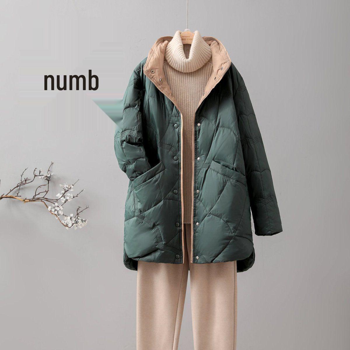 

Женский пуховик средней длины, легкий, 2025 - Приталенный дизайн в стиле колор-блок со стойкой S 45-55 kg