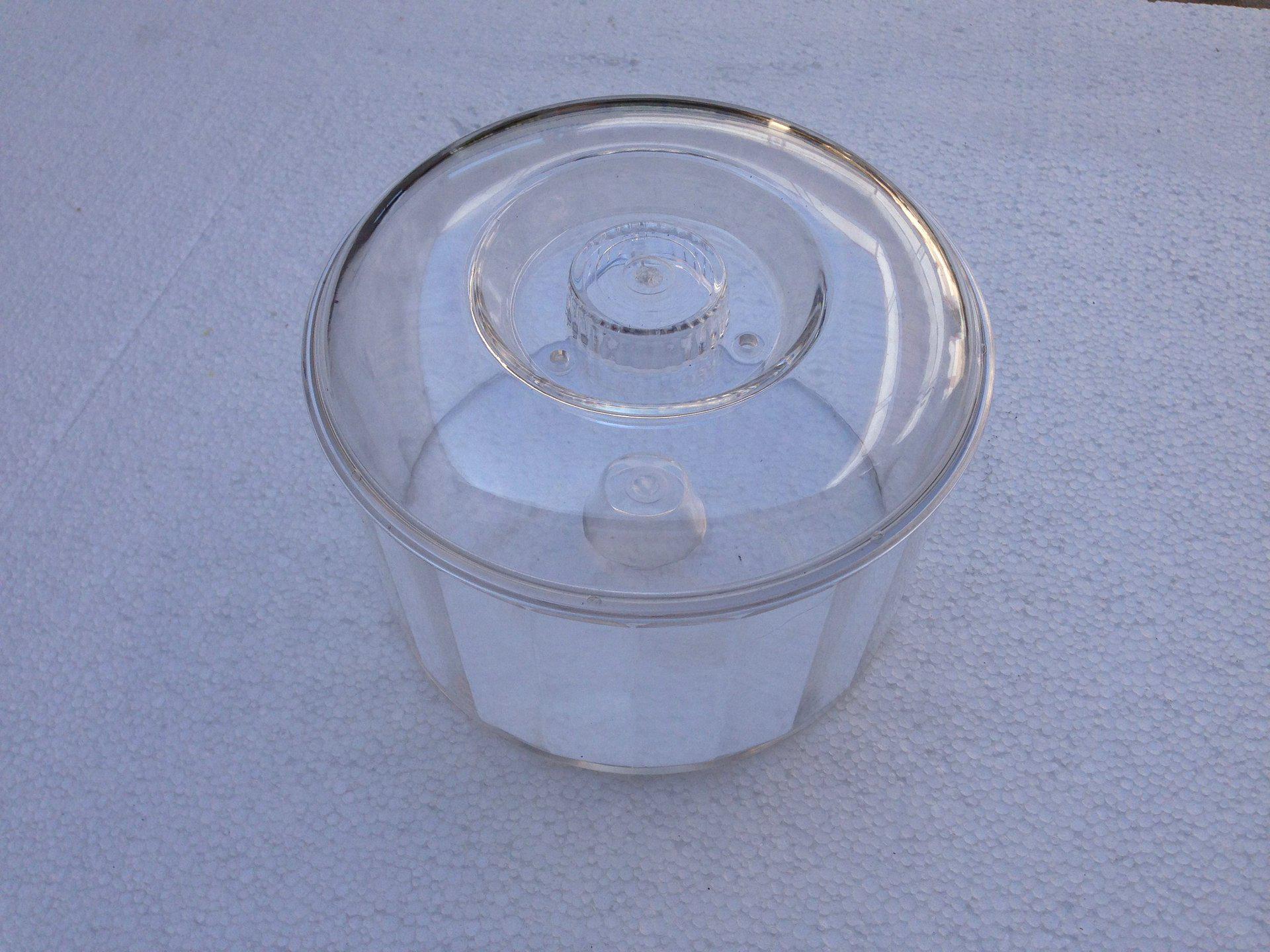 

KT-185 Magnetic Polishing Barrel with PC Material