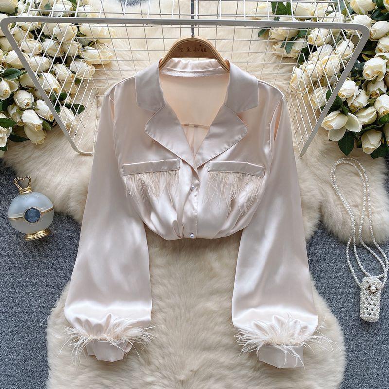 

Причудливый стиль светской львицы, нишевый стиль, рукава-буфы, сатин Apricot color One size