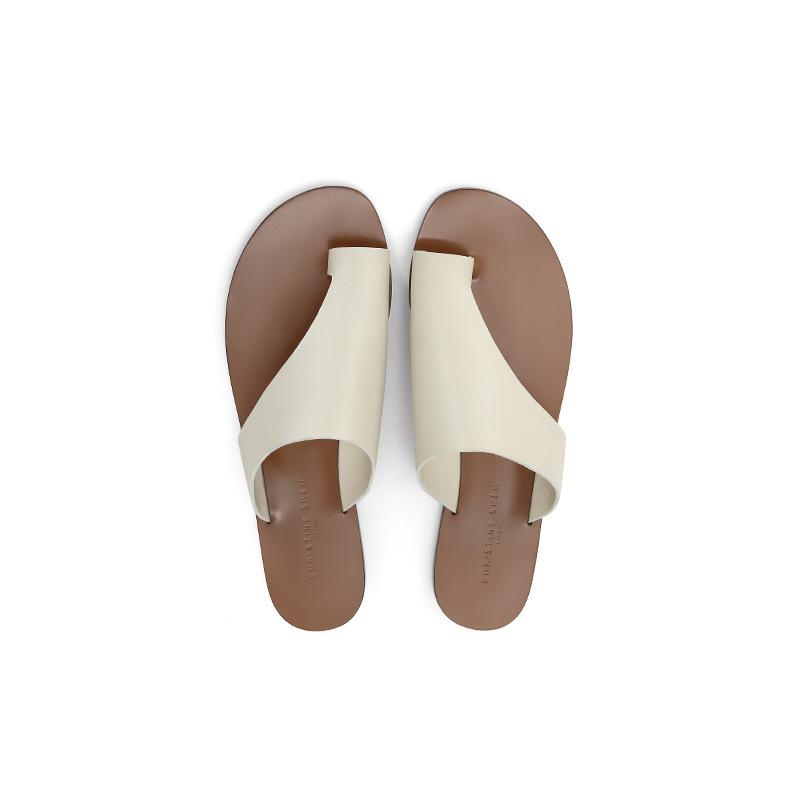 

Cowhide version Su Yinyin s flip-flops of the same style for women s summer wear retro leather cover with wide toes and flat bottom pinch sandals 35