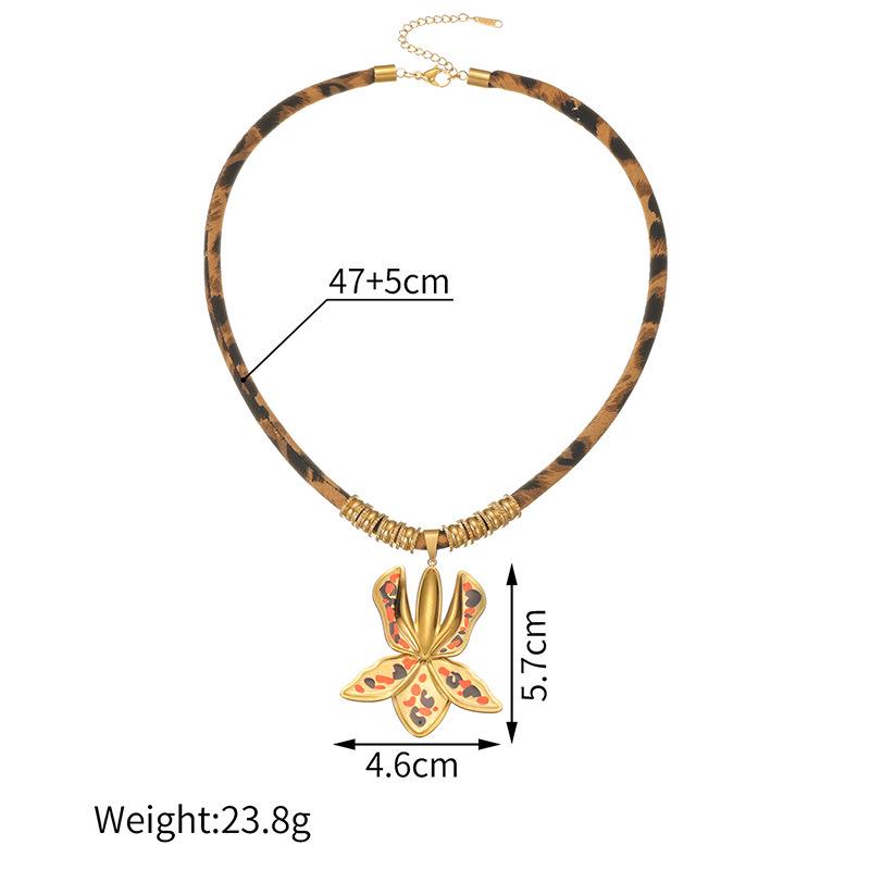 

Ретро Цветочный Леопардовый Принт Подвеска Ожерелье для Женщин - Нержавеющая Сталь и Дизайн Листа