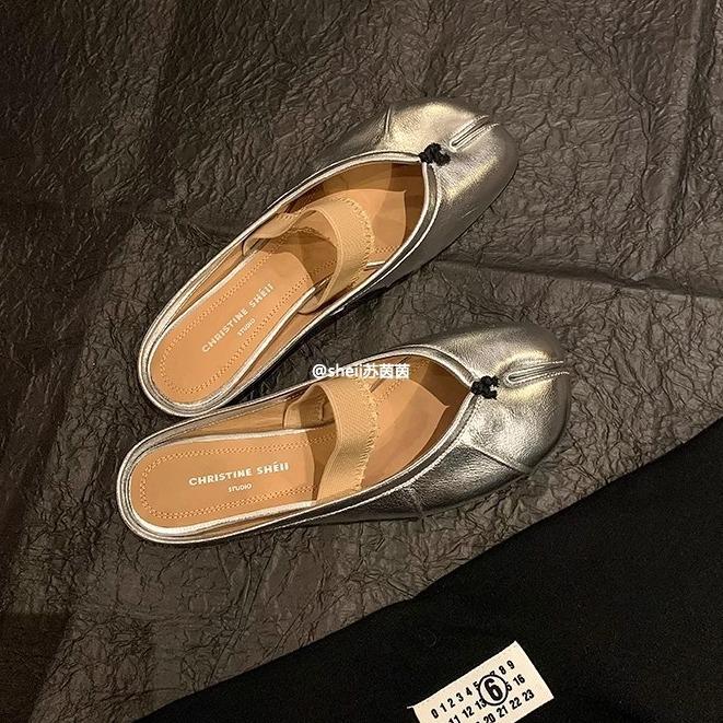 Spot second hair! Fashion versatile new lambskin split-toe flat bottom Mary Jane pig's trotters single shoes women's half slippers summer