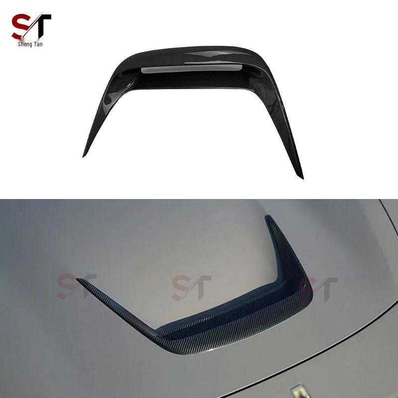 

Ferrari F8 Carbon Fiber Hood Vent Decorative Exterior Accessory Wet Carbon