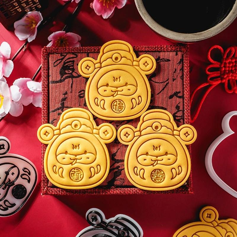 2025 New Year Cartoon Cookie Molds Cute Dessert Cutter Gift Decor Flip Sugar Cookies Molds Festival Novice Home Baking Supplies