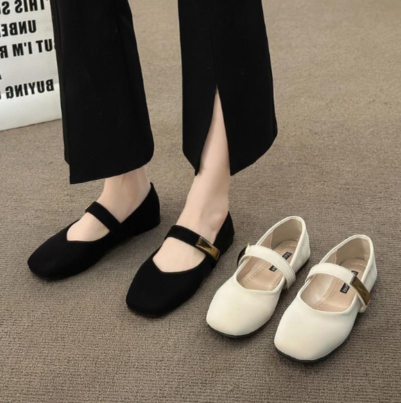 2024 Frühling Neue Einfache Quadratische Zehenpartie Retro Weiche Sohle Mary Jane Schuhe Koreanische Mode Flacher Ausschnitt Flache Sohle Einzelne Schuhe für Damen