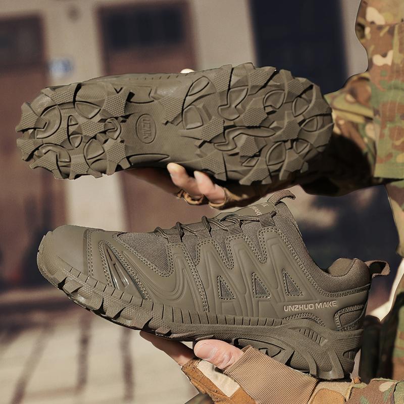 Men Hiking Shoes Anti-slip Low-top Tactical Boots Men's Casual Lace-up Durable Breathable Flat Casual Sports Shoes
