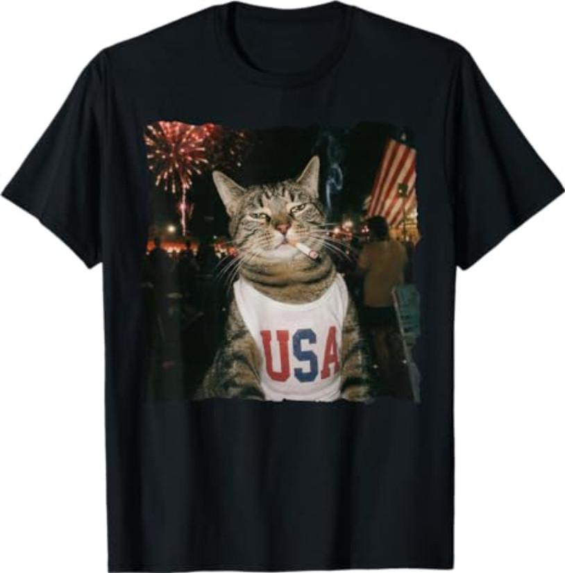 July 4th Patriotic Cat Smoking Cigarette 250 Years Cat Lover T-Shirt L