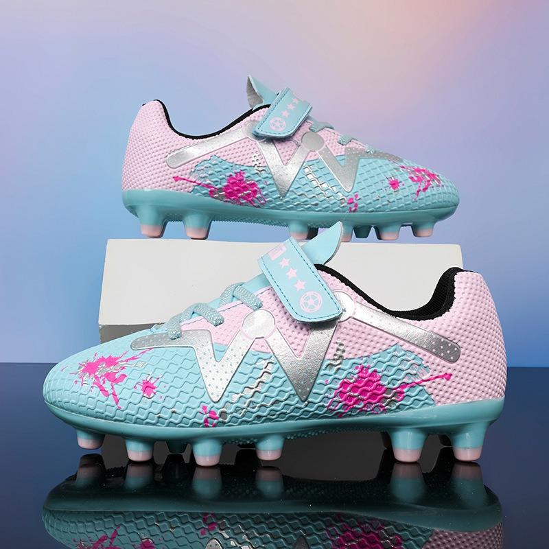 Low-top Football Shoes Children's Camouflage Broken Nails Spikes Professional Training Shoes Lightweight Boys and Girls Game Shoes