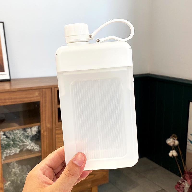 450Ml Portable Flat Water Bottle Reusable Juice Milk Tea Bottle Plastic Ultra-Shin Travel Outdoor Trip Drinking Tool