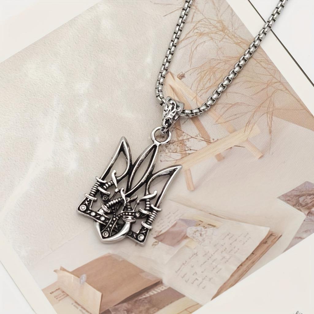 Fashion trend, versatile, personality, domineering, sea king, trident, pendant necklace, light luxury, trendy and cool