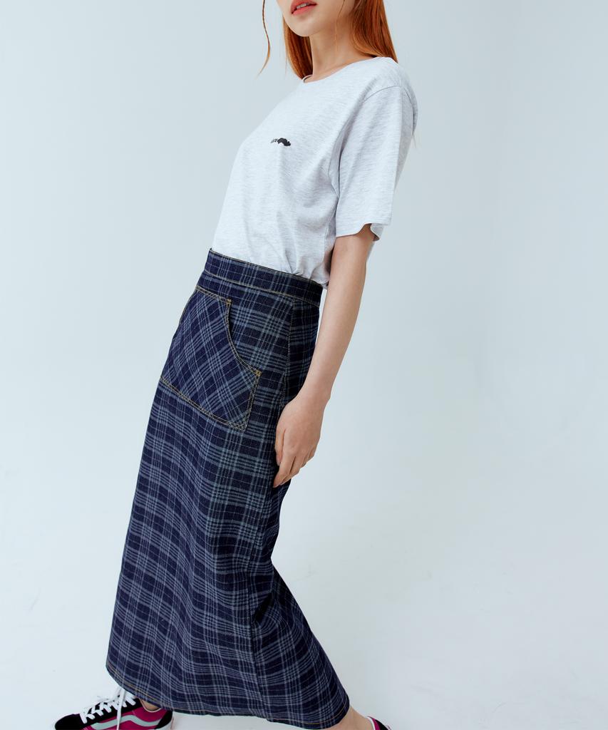 Ridge Kangaroo Pocket Check Denim Long Skirt
