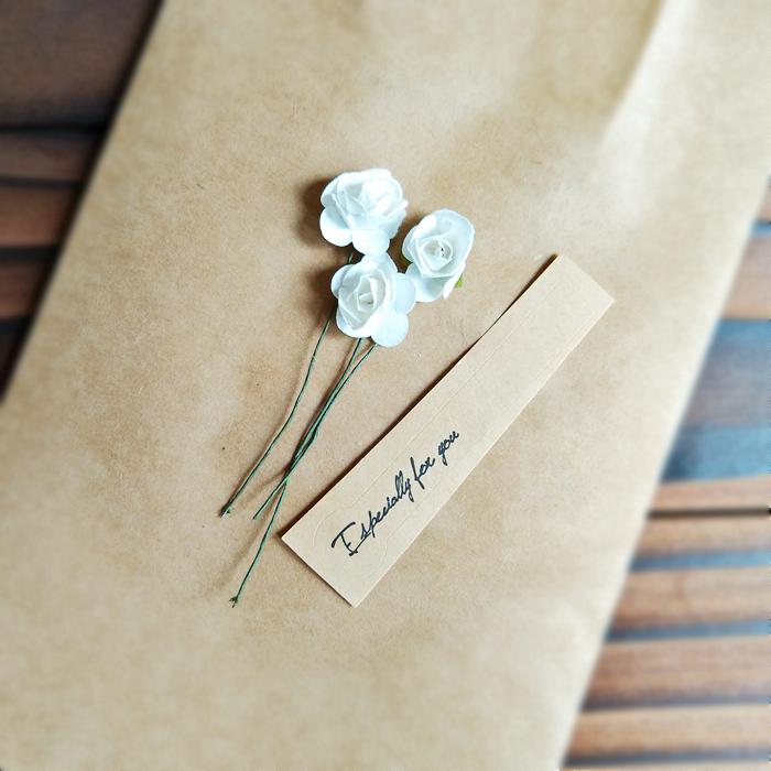 Handmade Multi-Color 3-Flower Gift Box - DIY Paper Flower Home Ornaments