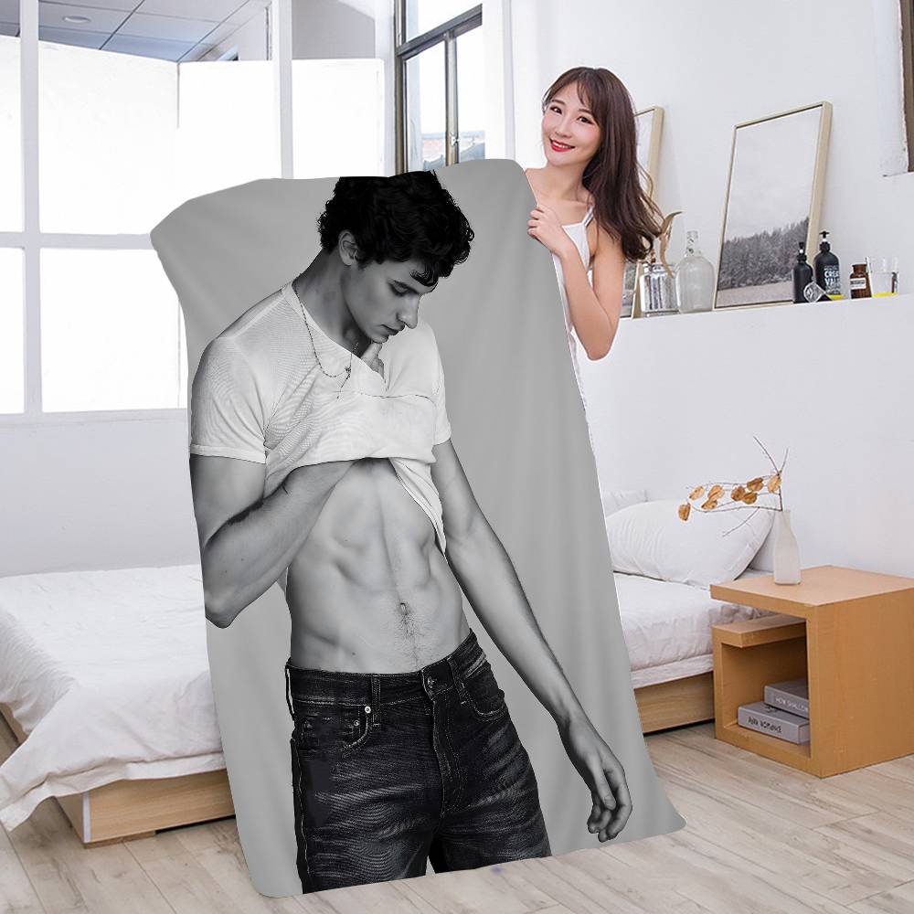 

S-Shawn Mendes SINGER Microfiber Printed Beach Towel Mountain Climbing Yoga Beach Swimming Running Absorbent Soft Towel W40*H60(CM)