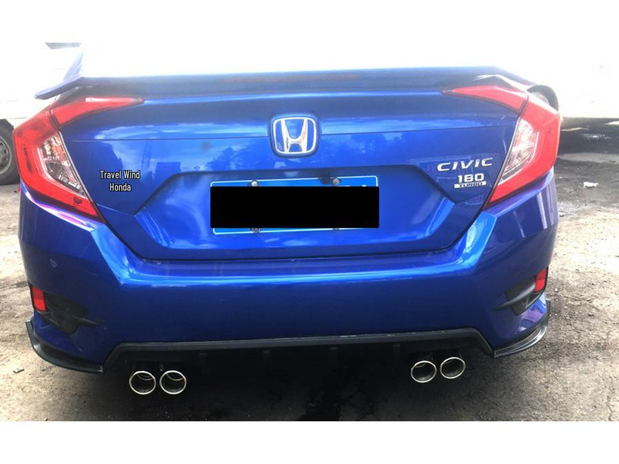 Honda Civic 10th Gen 1.0T Dual Outlet Exhaust Pipe with Carbon Fiber & Stainless Steel Tailpipe