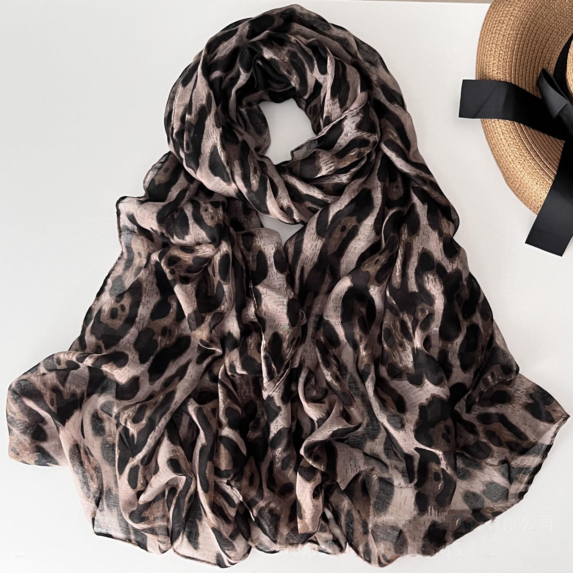 

Шелковый шарф с леопардовым принтом, приятный для кожи, тонкий дизайн, длинный шарф, длинный шарф из балийской пряжи, универсальный женский шарф 180 * 90cm