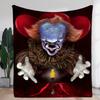 Coperta Horror Clown Sinistro - Design Clown con Pelle Blu Mostruosa e Capelli Arancioni, Morbida e Accogliente per Notti Fredde - Perfetta per