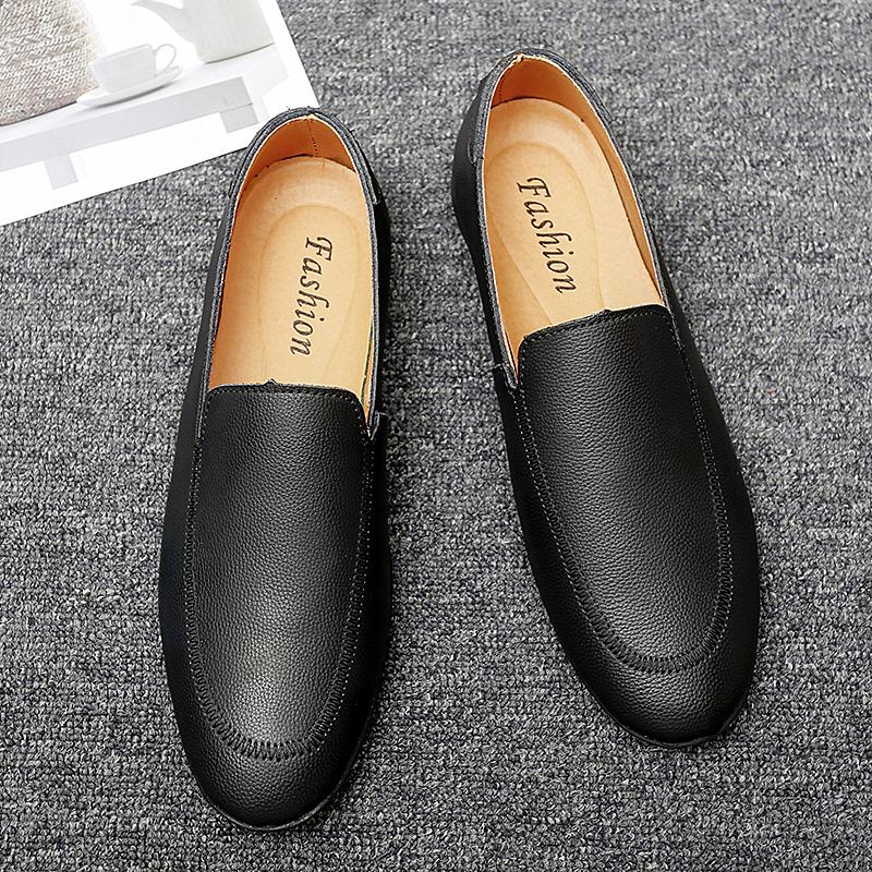 Leder Herren Freizeitschuhe Luxus 2024 Herren Loafer Mokassins Atmungsaktive Slipper Schwarze Autofahrerschuhe Größe 37-45 Leicht Bequem