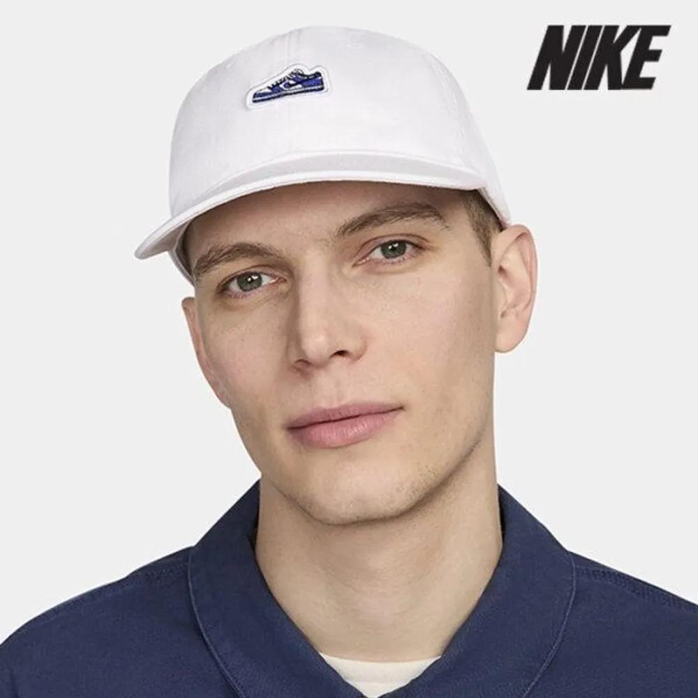 Cap /W3-FN4404-100 / Club Unstructured Dunk Patch Cap FREE