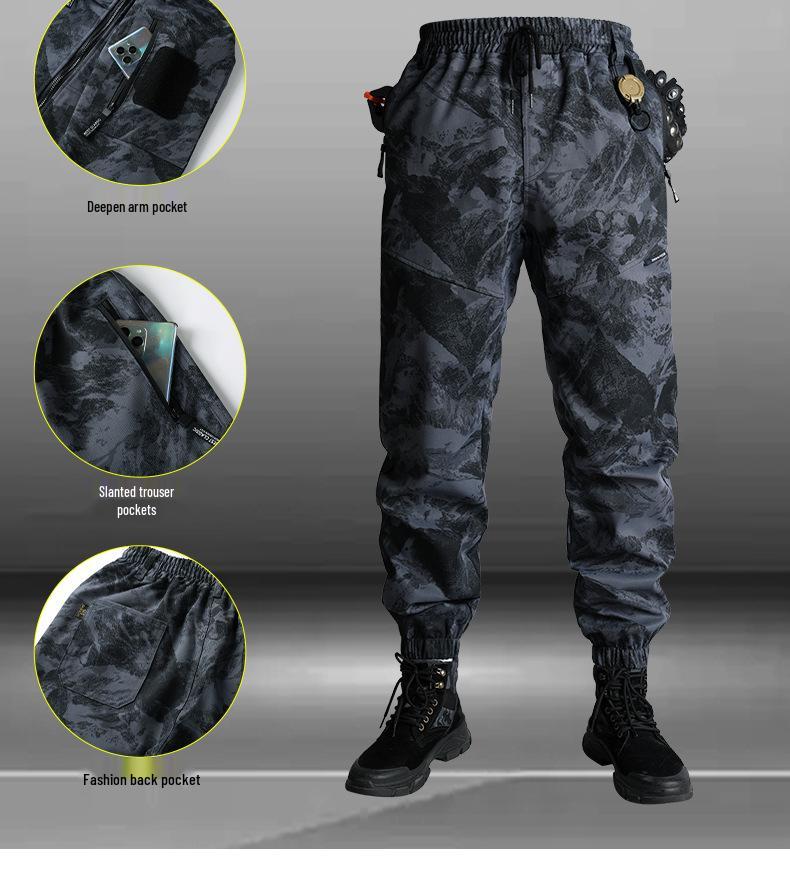 Men's Breathable Camouflage Suit Set: Durable Workwear and Tactical Jacket for Spring and Autumn.