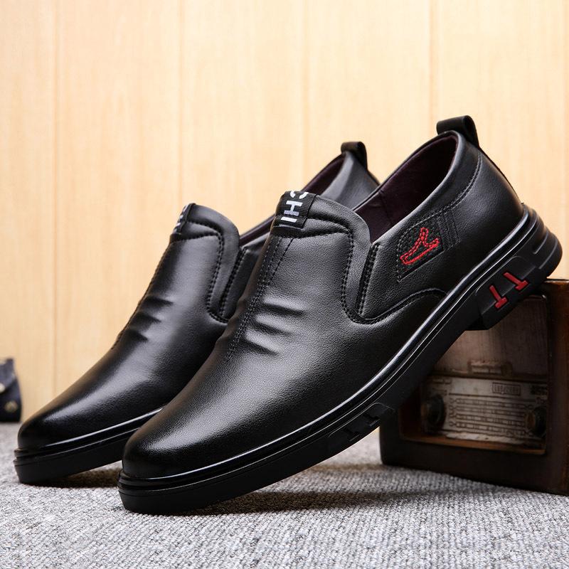 Echtes Leder Herren Slipper Schuhe Flach Mode Marke Herrenschuhe Reines Schwarz Cooler Streetstyle