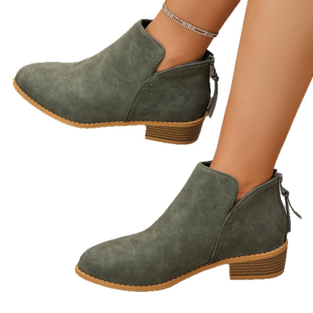 New Large Size Fringed Thick Heel Short Leather Boots Women's Pointed Thick Heel Rear Zipper and Ankle Boots Women's Martin Boots