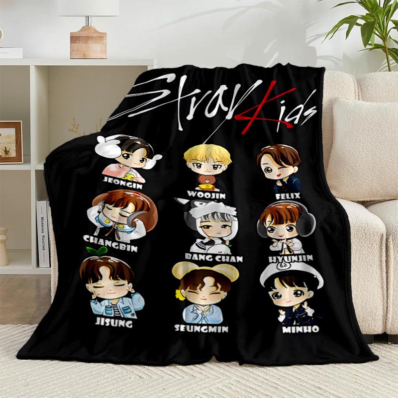 1PC K-pop Group Performance Flannel Blanket Gift, Suitable for Both Men And Women, Soft Ideal for Beds And Sofa, Birthday Or Christmas Gift