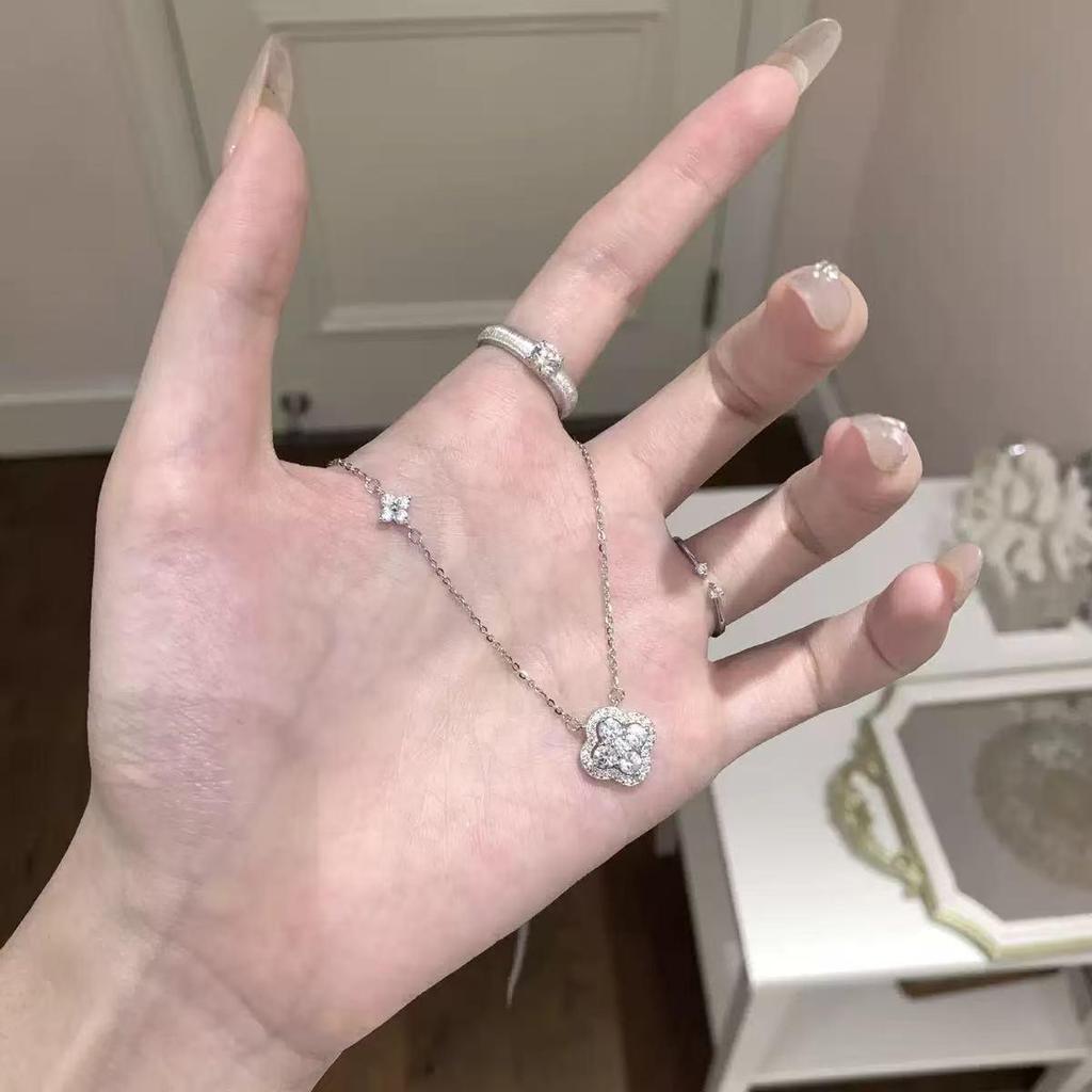 Korean Style Sparkling Zircon Four-Leaf Clover Clavicle Necklace for Women