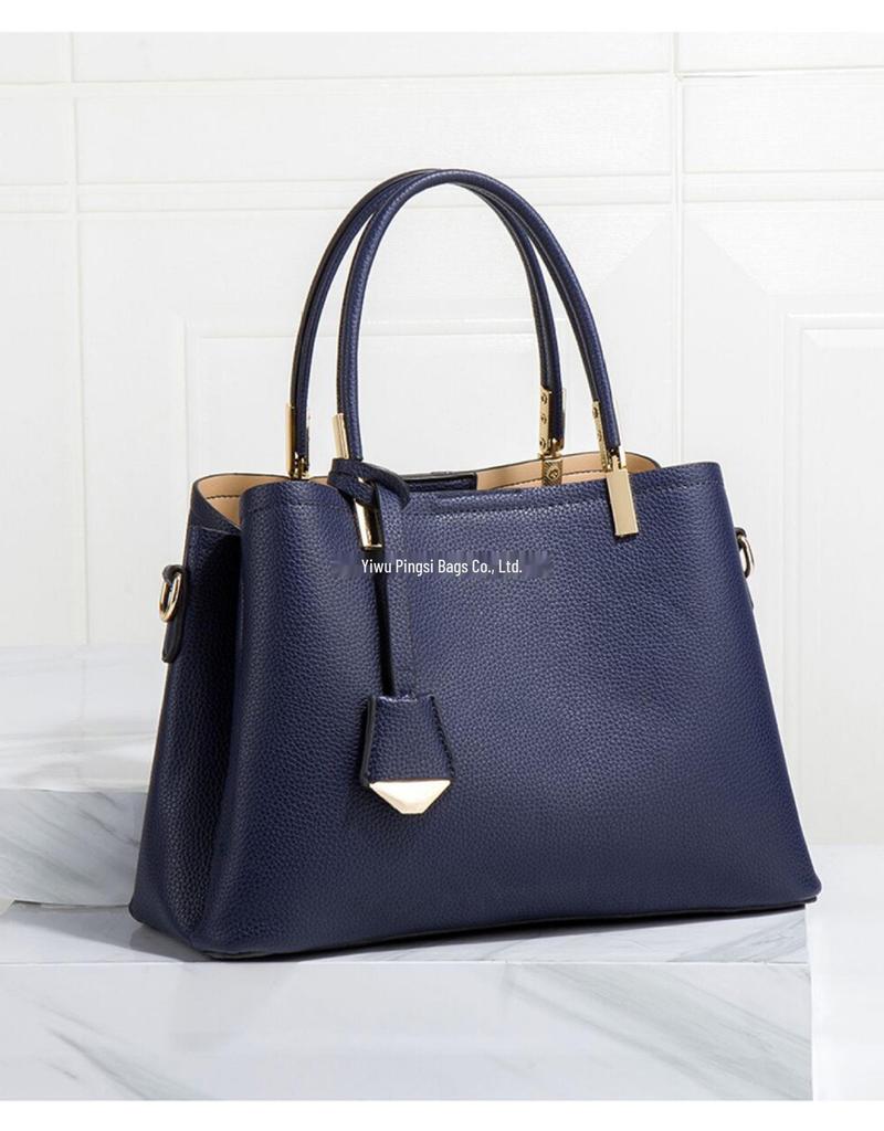 Women's Red Wedding Handbag: Fashion Tote for Ladies & Mother-in-Law's Banquet Gift
