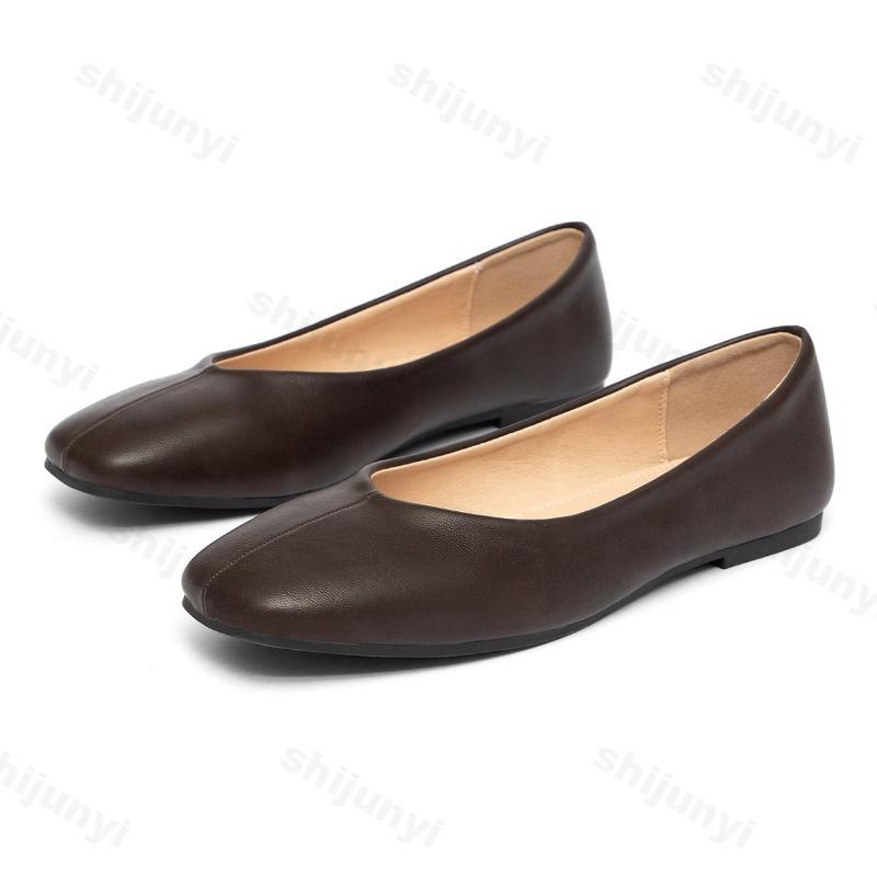 Woman's Flat Shoes 2026 Retro Round Toe Comfortable Soft Sole Lightweight Casual Shoes Spring Summer Simple Plus Size Loafers