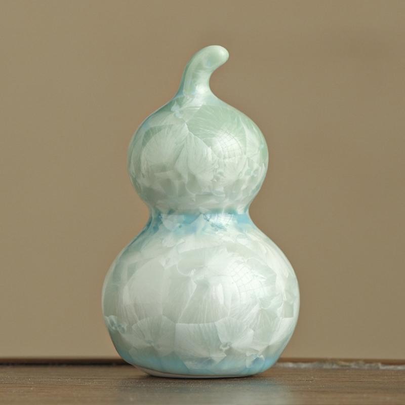 

1/2pcs Crystal Glazed Ceramic Gourd Ice Lines Crystallization Gradient Color Mini Gourd Ornaments Study Teahouse Home Decor Gift 1 piece