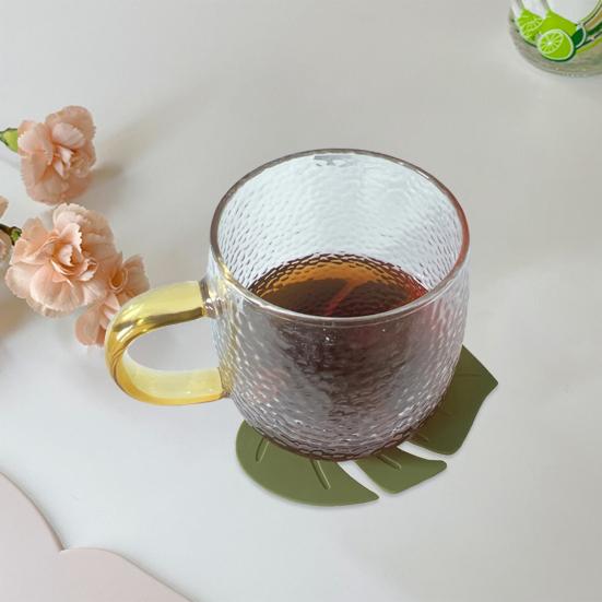 Untersetzer, Cartoon-Blattförmiger Silikon-Untersetzer, leicht zu reinigen, wiederverwendbare Tischmatte für die Esstischdekoration