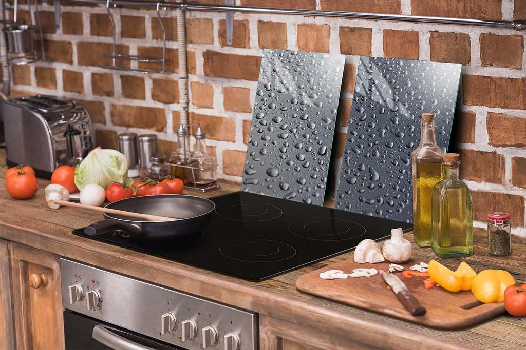 GLAS-SCHUTZPLATTE FÜR DIE KÜCHE 65x52 TROPFEN