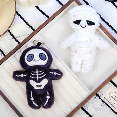 Halloween Funny Skull Mummy Plush Toy Creative Stuffed Doll Keychain Bag Pendant Key Hanging Decor Fun Holiday Gifts