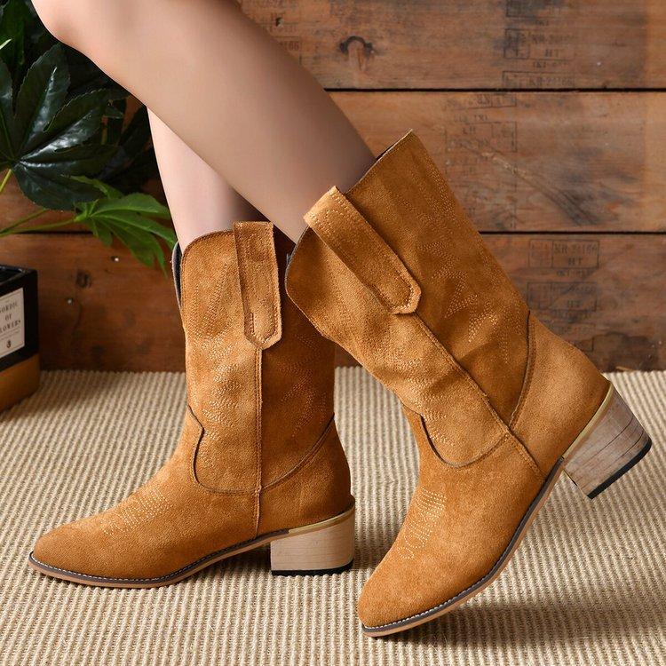 Fashion Handmade women s embroidered leather boots pointed toe stiletto heel cowboy western retro new autumn and winter series 35 4089₽