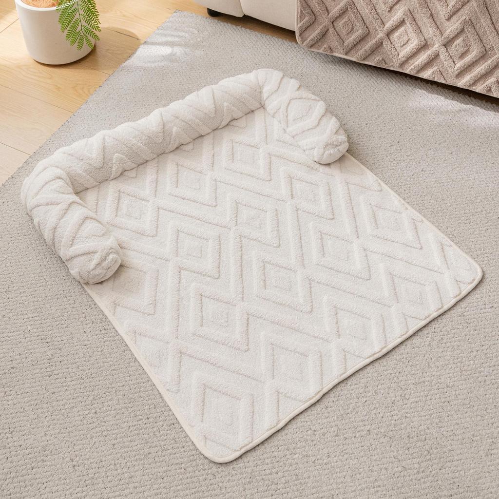 Plush Non-slip Pet Mat: Thickened Sofa Bed for Cats and Dogs