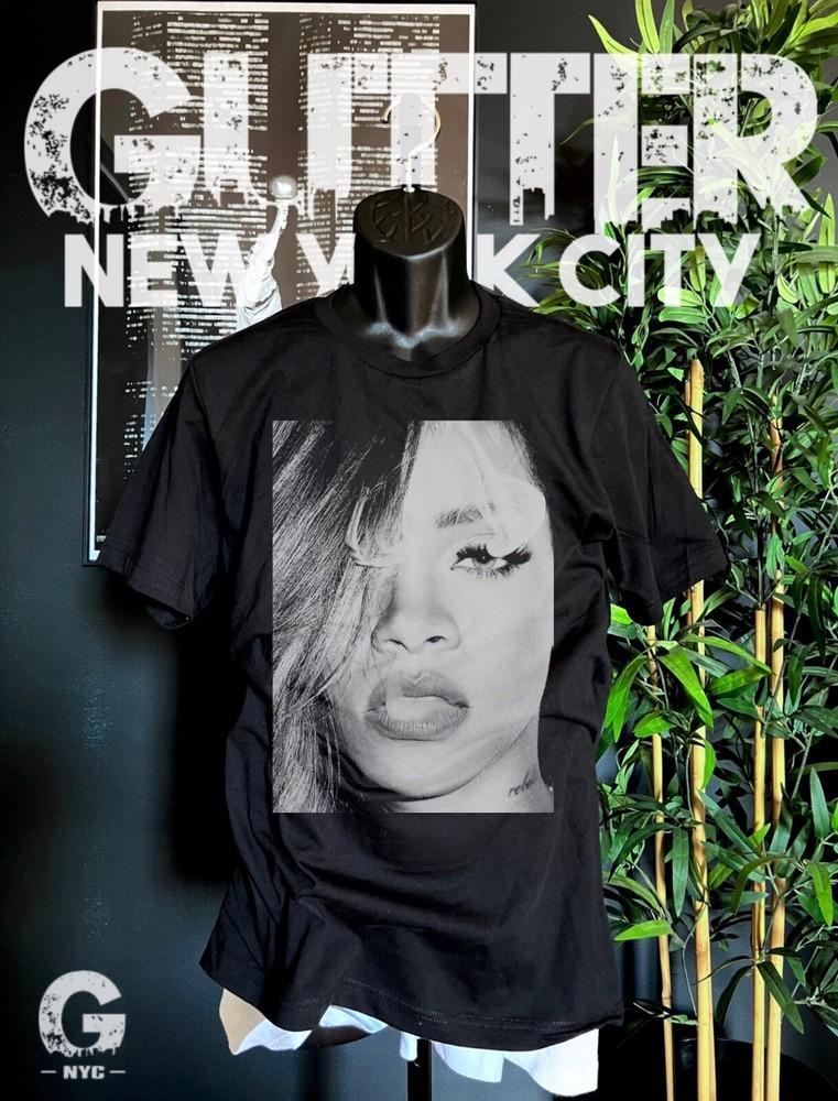 Rihanna Unisex T-shirt (Bella Canvas Unisex T-Shirt S