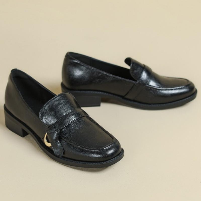 Fashion Women's Cow Leather Metal Buckle Slip On Flat Shoes 2025 High Quality Comfortable Loafers Casual Versatile Daily Famale Shoes
