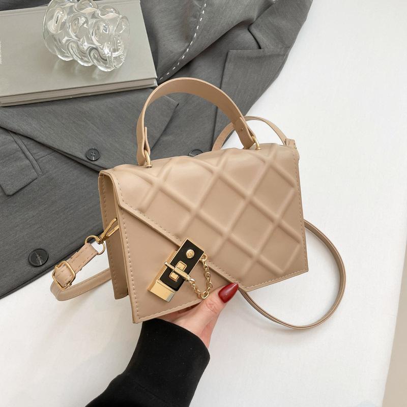 

Корейская сумка-клатч с бриллиантовой цепочкой, новая коллекция 2025 года, модная текстурная сумка через плечо, повседневная маленькая квадратная сумка хаки